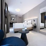 Hotel Digital Kronjuwel By Bright - Self Check-in