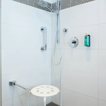 Hotell Kronjuwel By Bright - Neu Renoviert - Newly Renovated