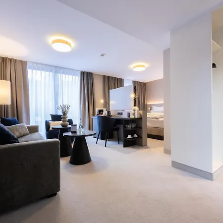 Kronjuwel By Bright - Neu Renoviert - Newly Renovated Hotel