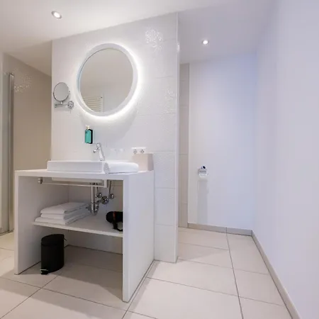 Digital Kronjuwel By Bright - Self Check-in * Waldkirch