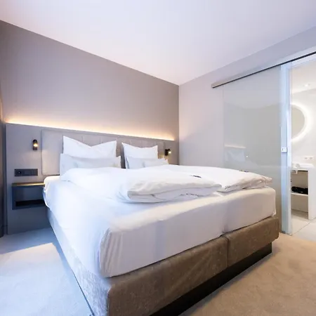 Digital Kronjuwel By Bright - Self Check-in * Waldkirch