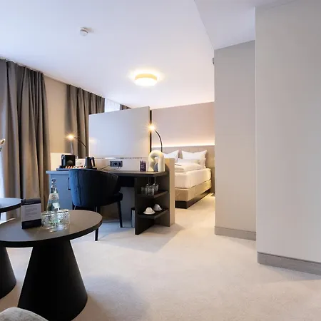 Digital Kronjuwel By Bright - Self Check-in Hotel