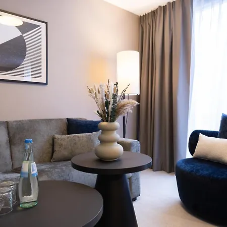 Kronjuwel By Bright - Neu Renoviert - Newly Renovated Waldkirch