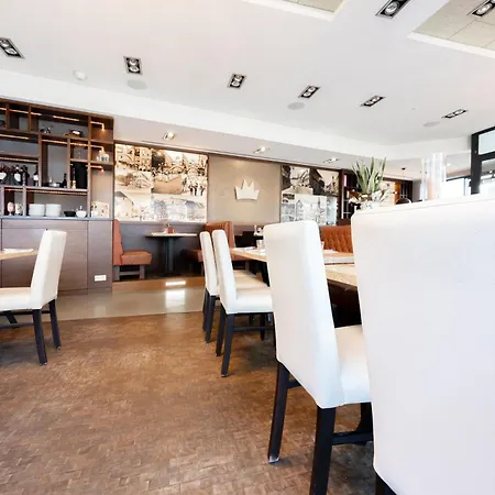 Hotel Digital Kronjuwel By Bright - Self Check-in