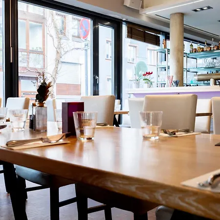 Hotel Digital Kronjuwel By Bright - Self Check-in *