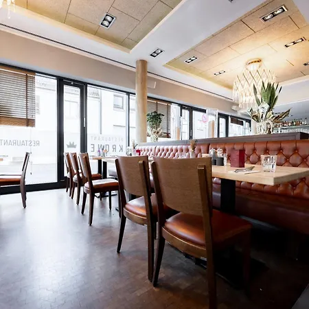 Kronjuwel By Bright - Neu Renoviert - Newly Renovated Hotel Waldkirch