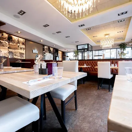 Hotel Kronjuwel By Bright - Neu Renoviert - Newly Renovated Waldkirch