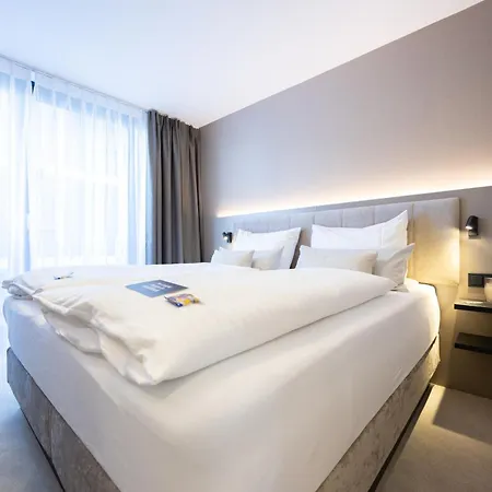 Hotel Digital Kronjuwel By Bright - Self Check-in