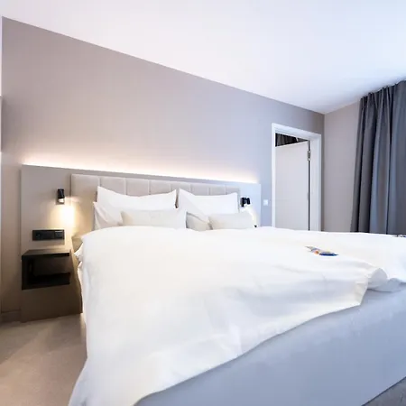 Kronjuwel By Bright - Neu Renoviert - Newly Renovated Hotel