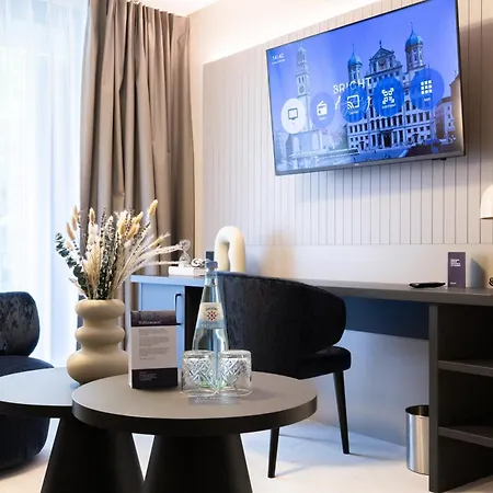 Kronjuwel By Bright - Neu Renoviert - Newly Renovated * Waldkirch