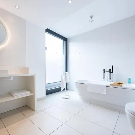 Digital Kronjuwel By Bright - Self Check-in Waldkirch