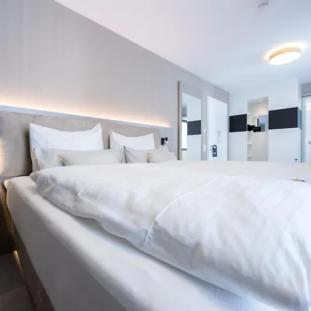 Kronjuwel By Bright - Neu Renoviert - Newly Renovated Hotel *